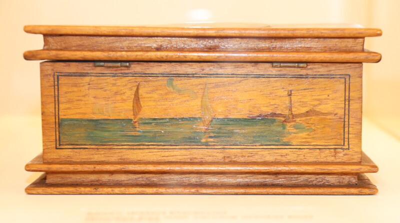 Pieraccini_Trinket box_07.JPG